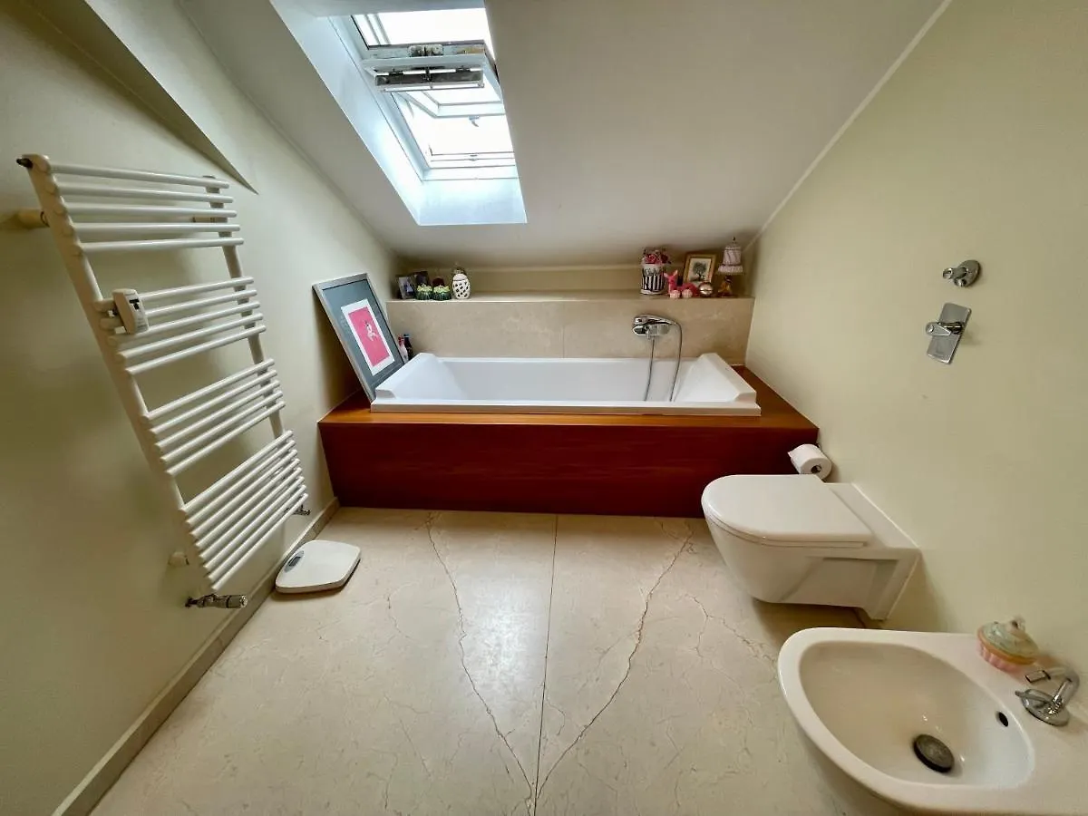 Appartement Mansarda A San Siro à Milan 0*,